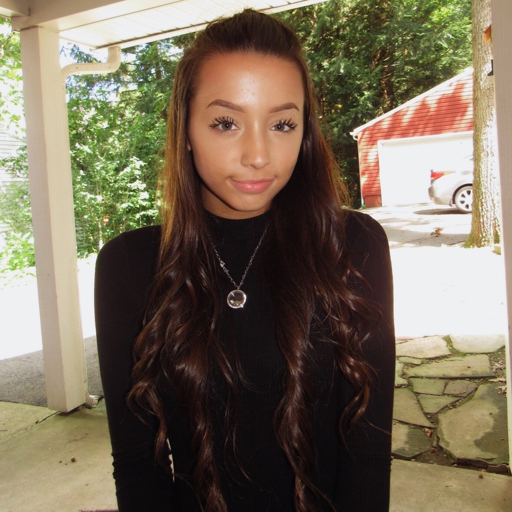 Meet your Posher, Savannah